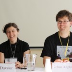 2011. Glada panelister på Eurocon 2011.